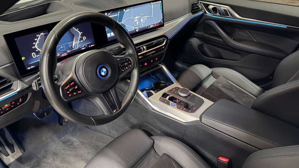 BMW i4 2023