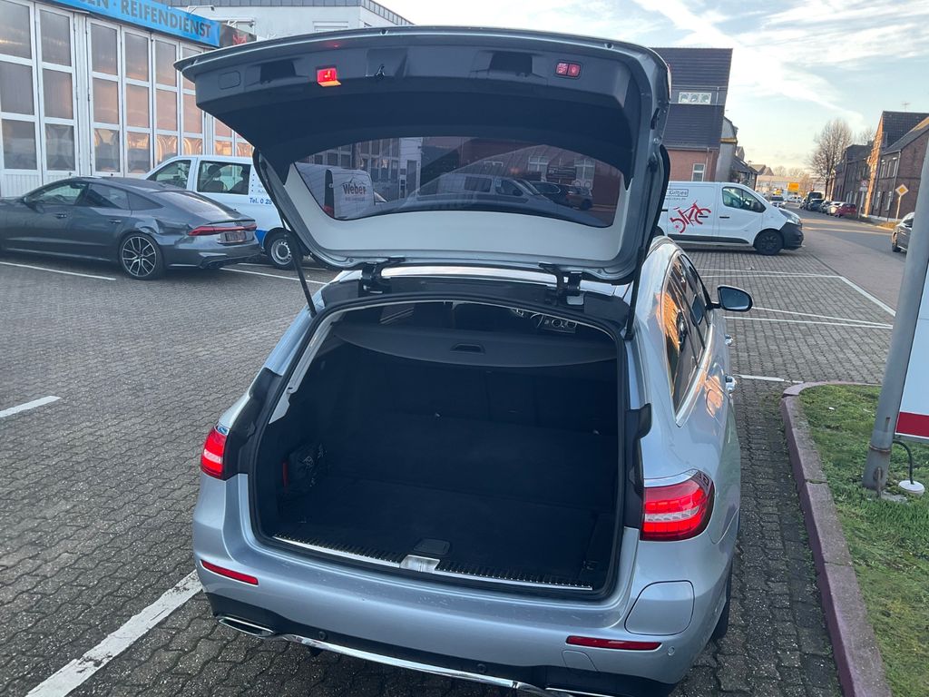 Mercedes-Benz E 300 2021