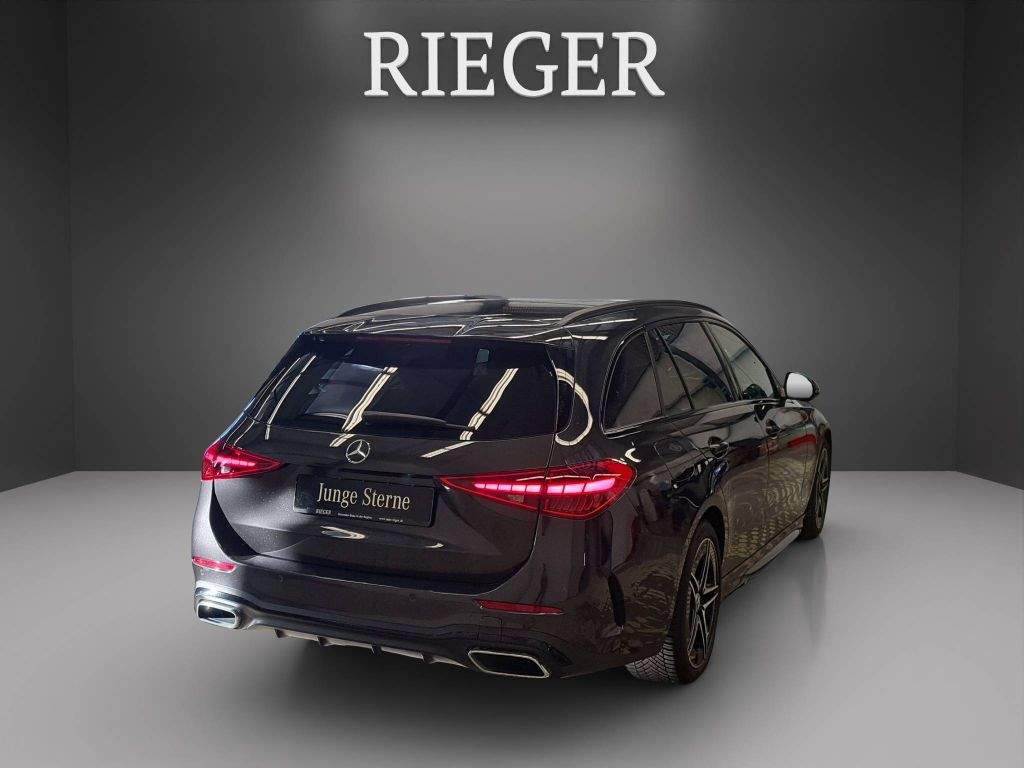 Mercedes-Benz C 300 2024