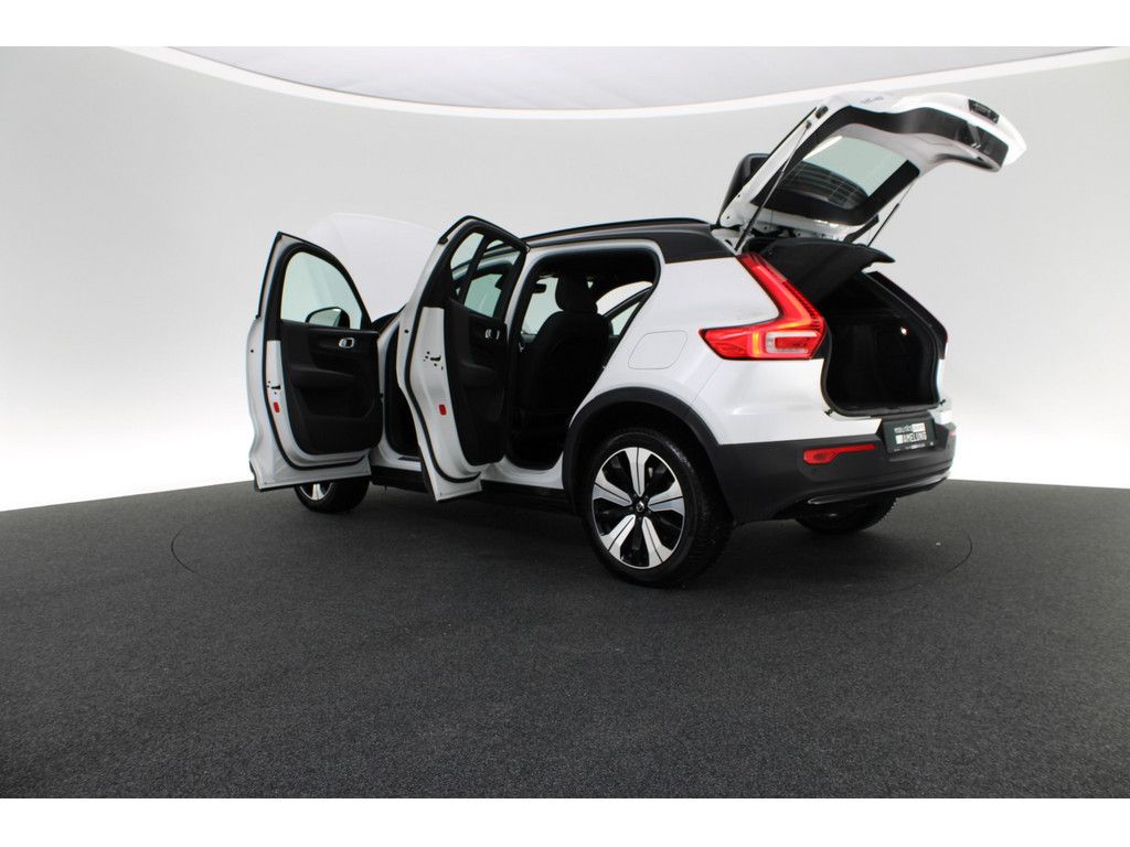 Volvo XC40 2022