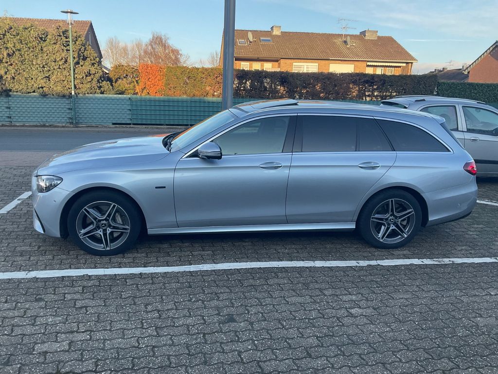 Mercedes-Benz E 300 2021