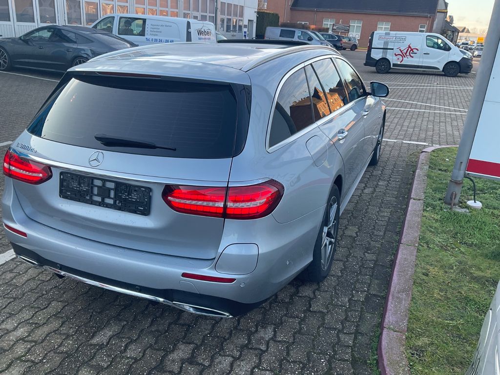 Mercedes-Benz E 300 2021