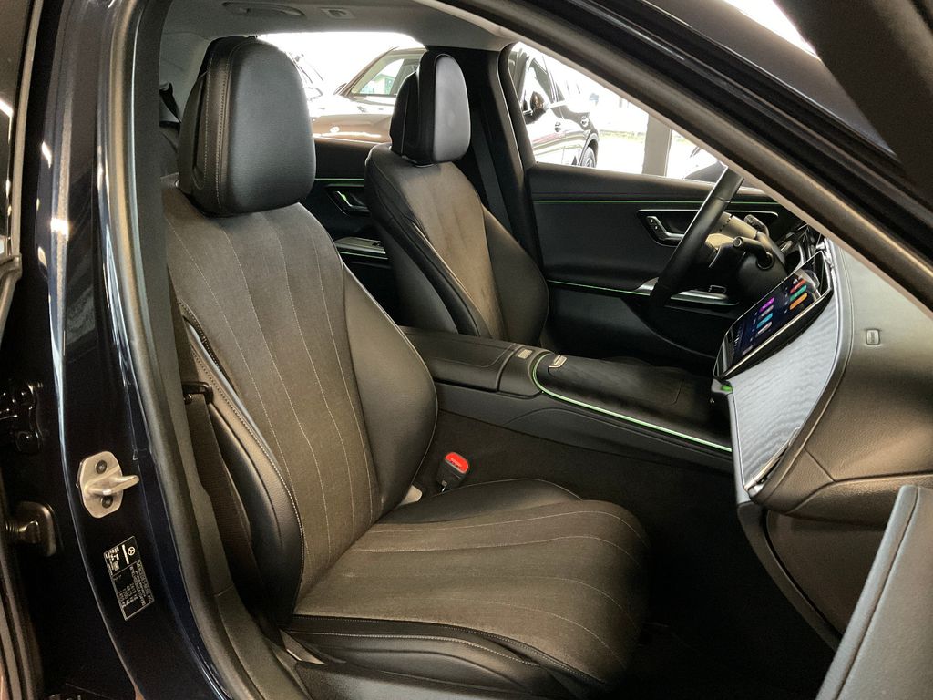 Mercedes-Benz E 220 2024