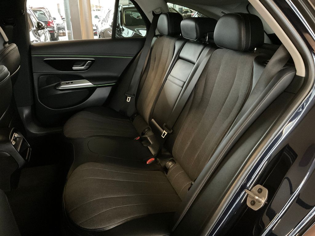 Mercedes-Benz E 220 2024
