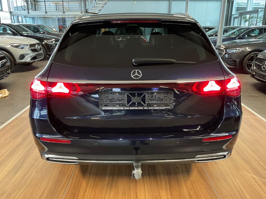 Mercedes-Benz E 220 2024