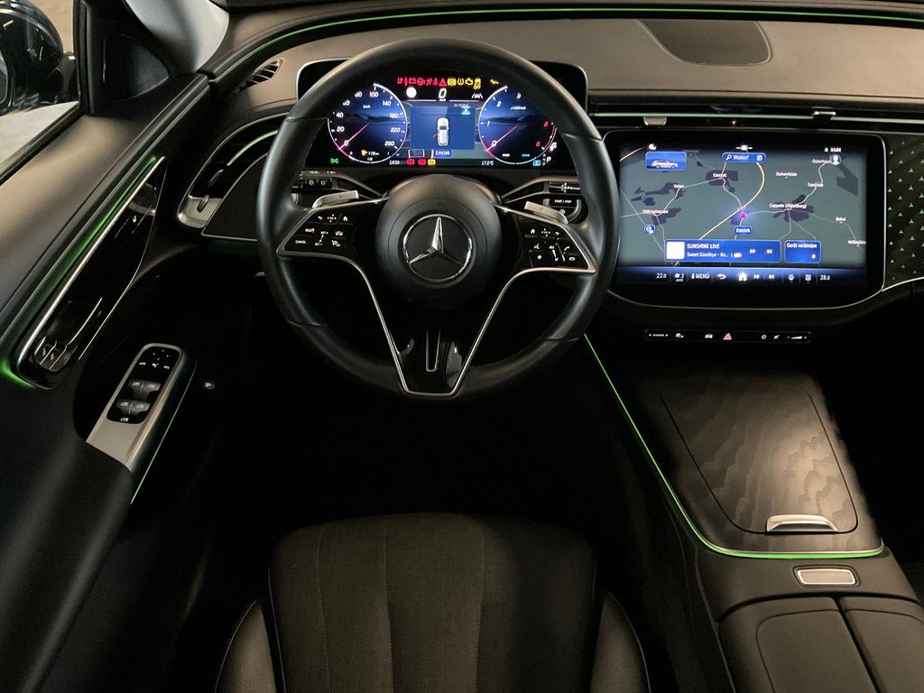 Mercedes-Benz E 220 2024