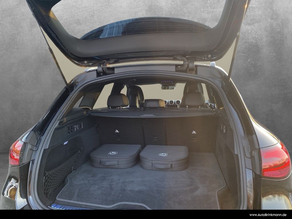 Mercedes-Benz GLC 300 2023