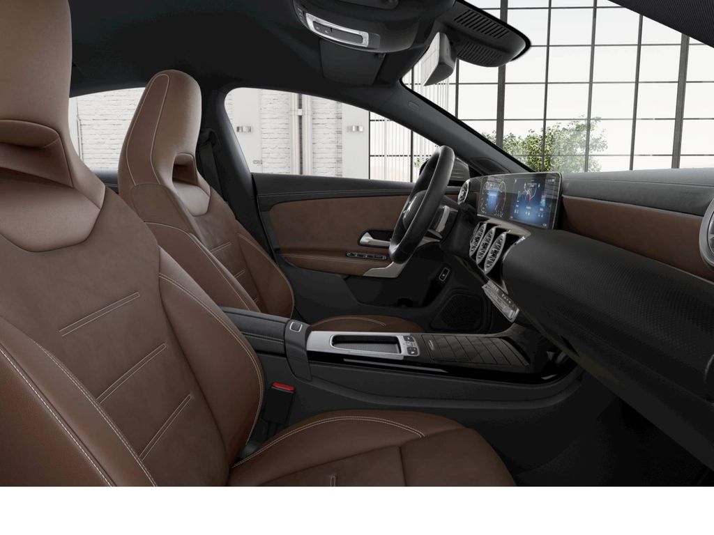 Mercedes-Benz CLA 220 2024