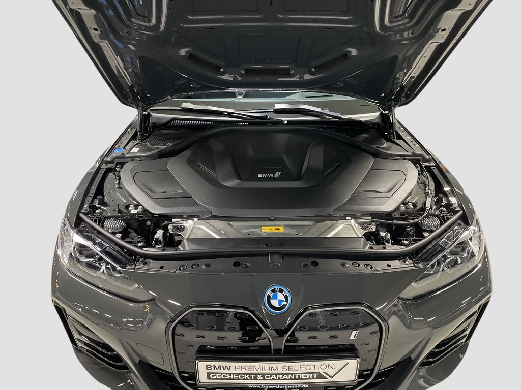 BMW i4 2023