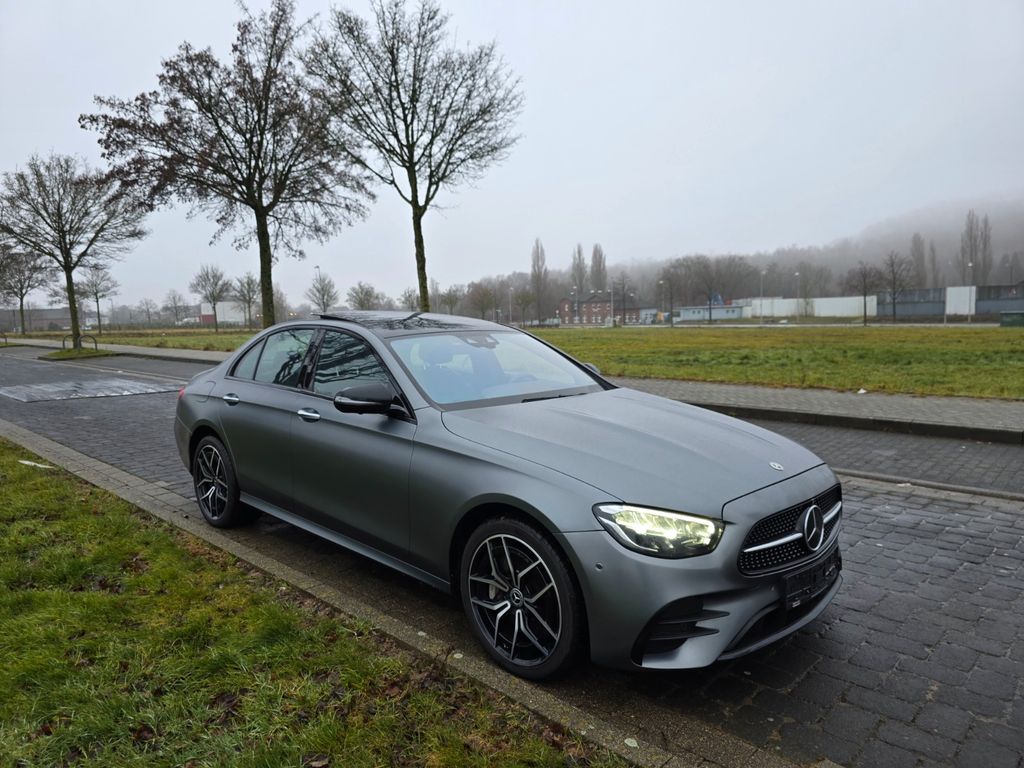 Mercedes-Benz E 300 2022