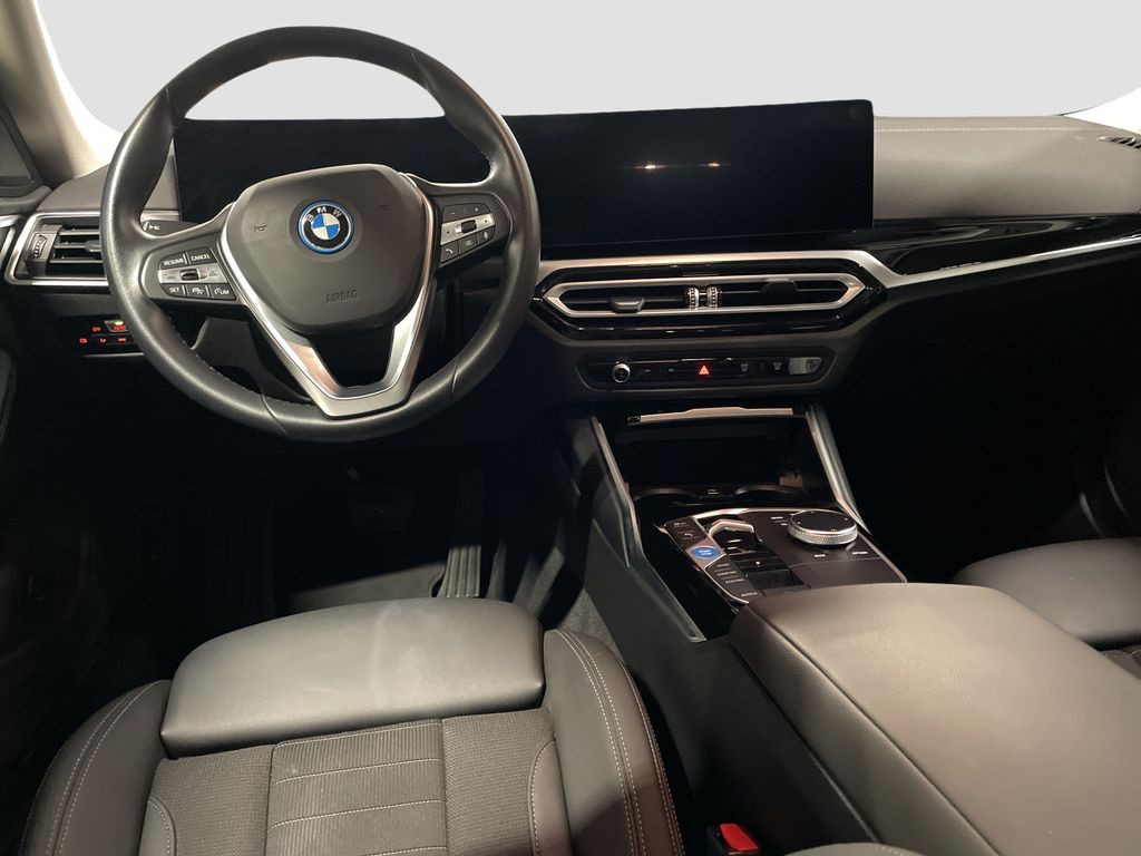 BMW i4 2023
