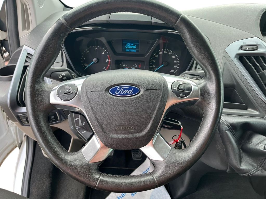 Ford Tourneo Custom 2017