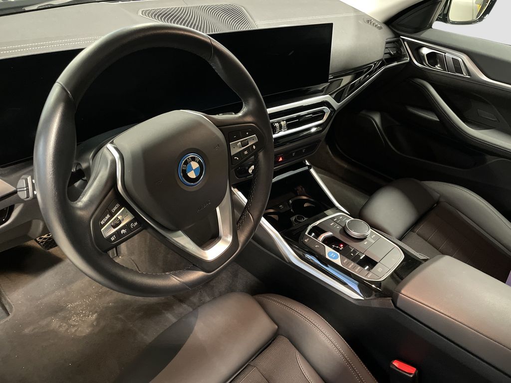 BMW i4 2023