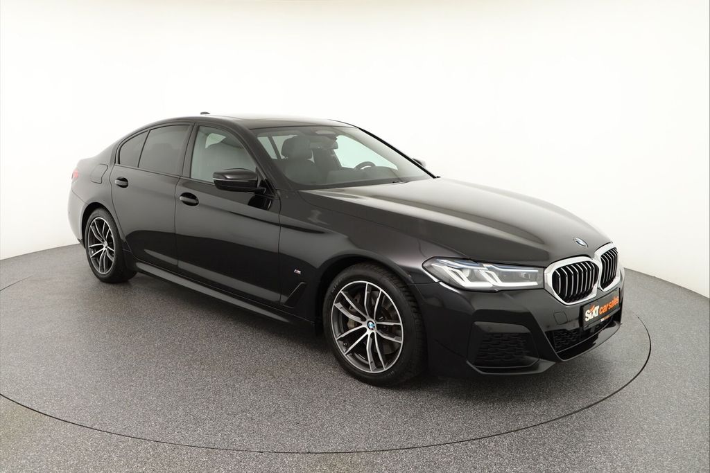 BMW 530 2023