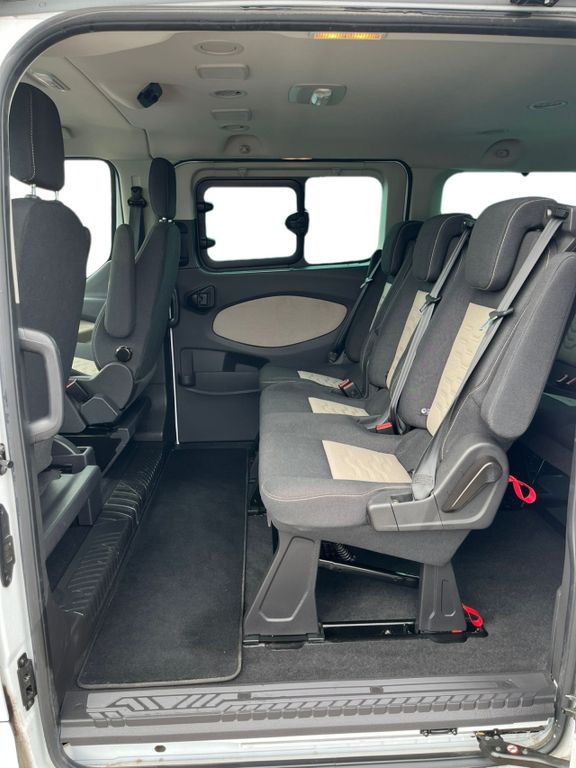 Ford Tourneo Custom 2017