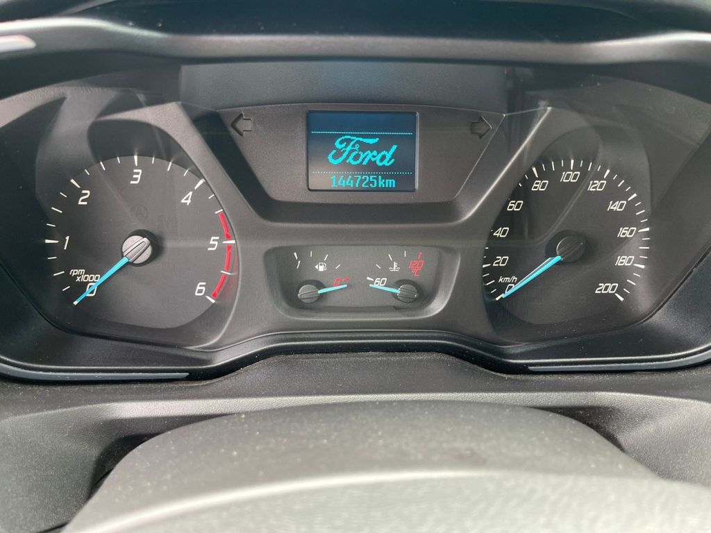 Ford Tourneo Custom 2017