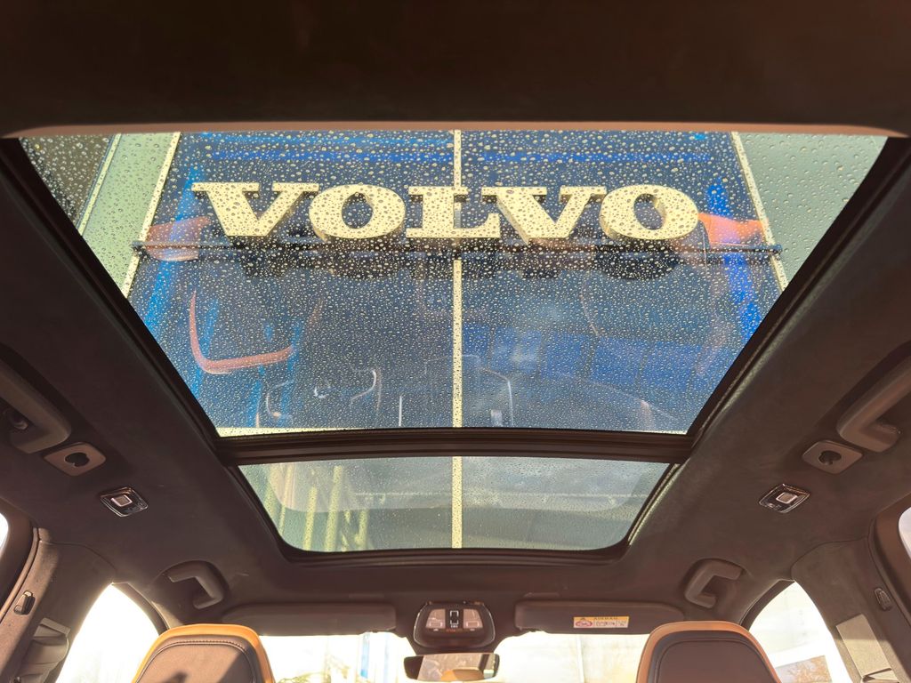 Volvo XC90 2022