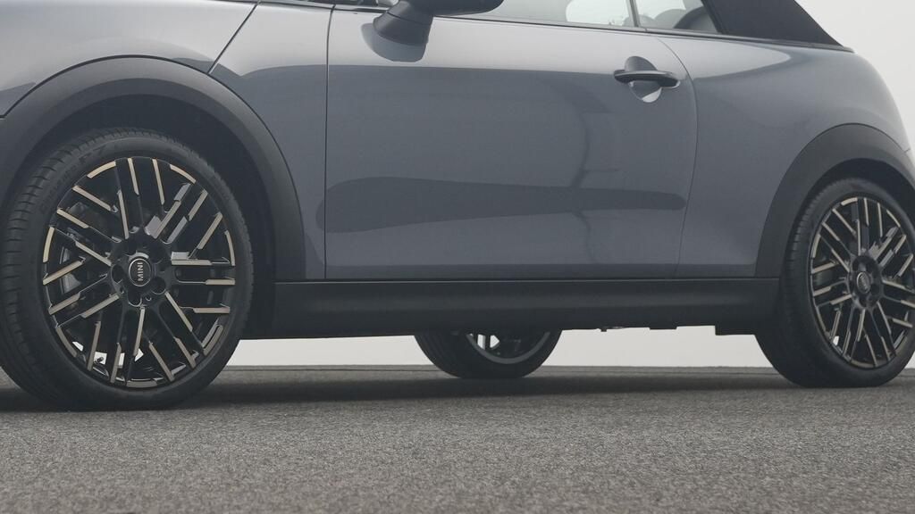 MINI Cooper Cabrio 2024