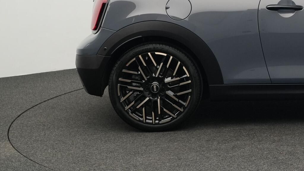 MINI Cooper Cabrio 2024