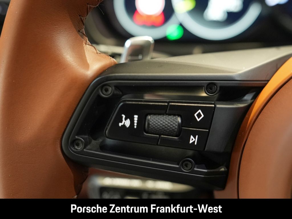 Porsche Panamera 2022