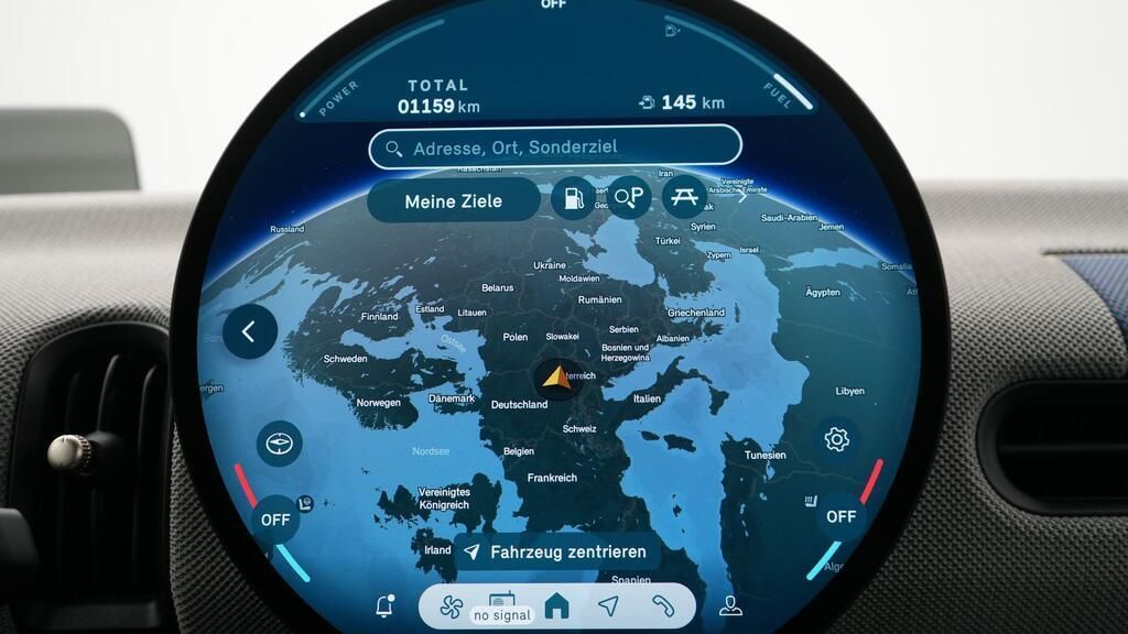 MINI Cooper Cabrio 2024