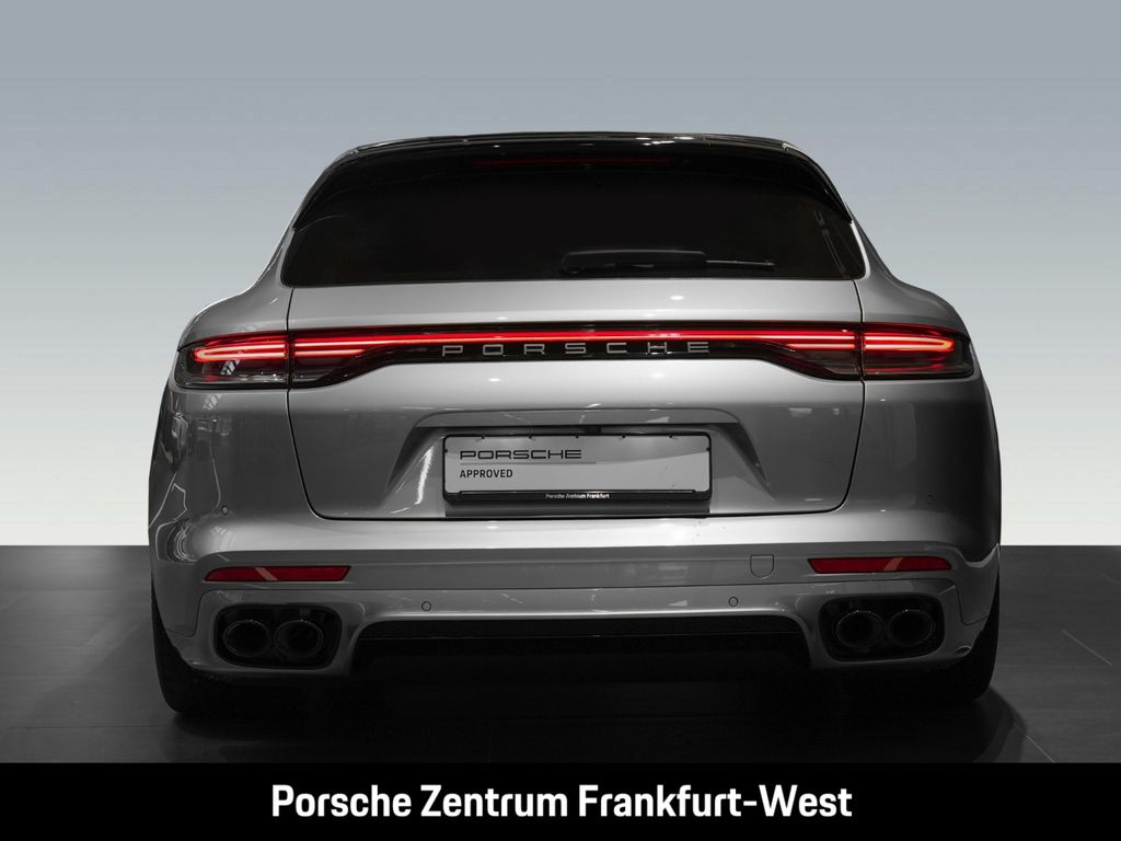 Porsche Panamera 2022