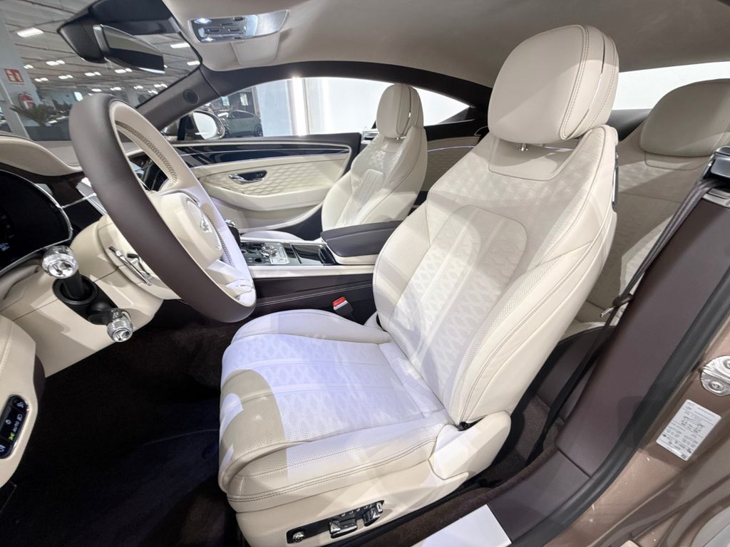 Bentley Continental GT 2025