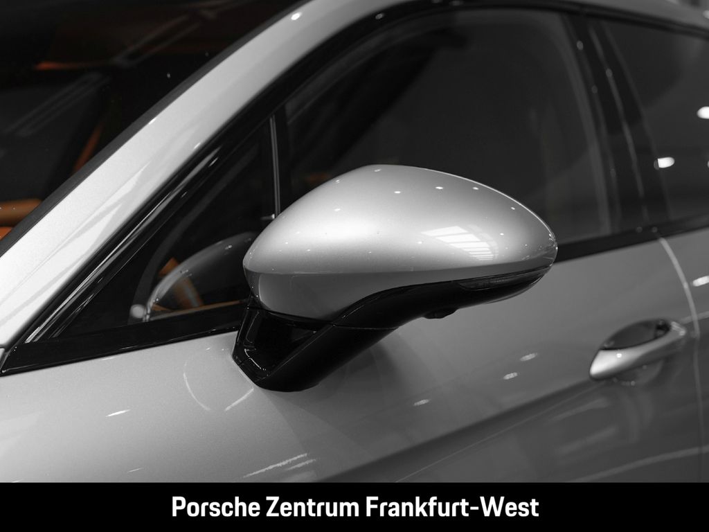 Porsche Panamera 2022