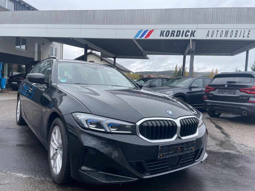 BMW 320 2022