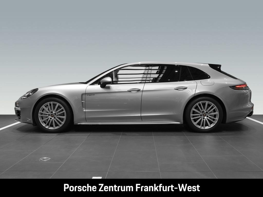 Porsche Panamera 2022