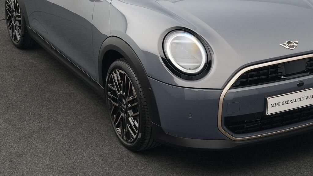 MINI Cooper Cabrio 2024