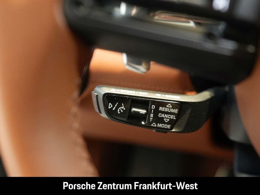 Porsche Panamera 2022