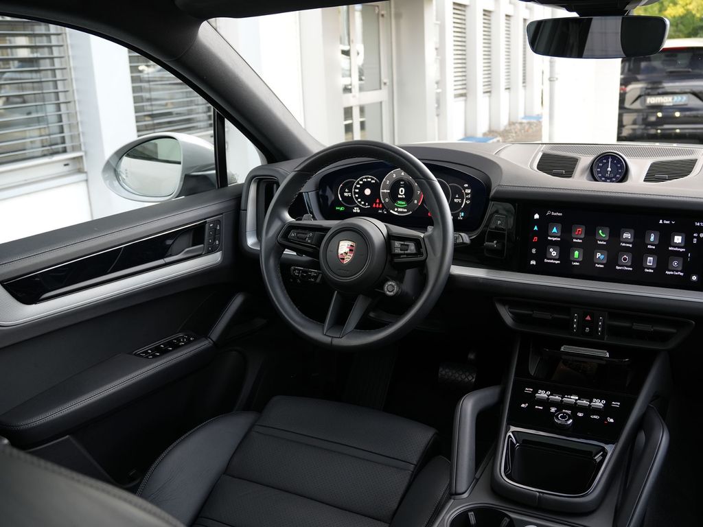 Porsche Cayenne 2024