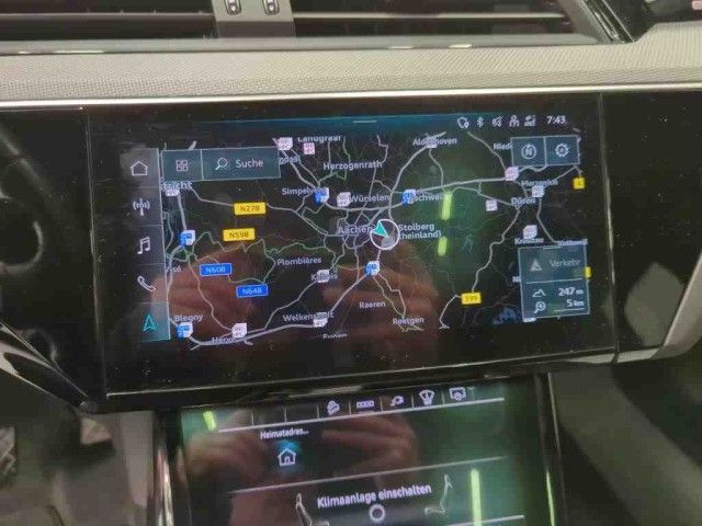 Audi e-tron 2022