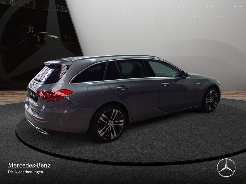 Mercedes-Benz C 300 2025
