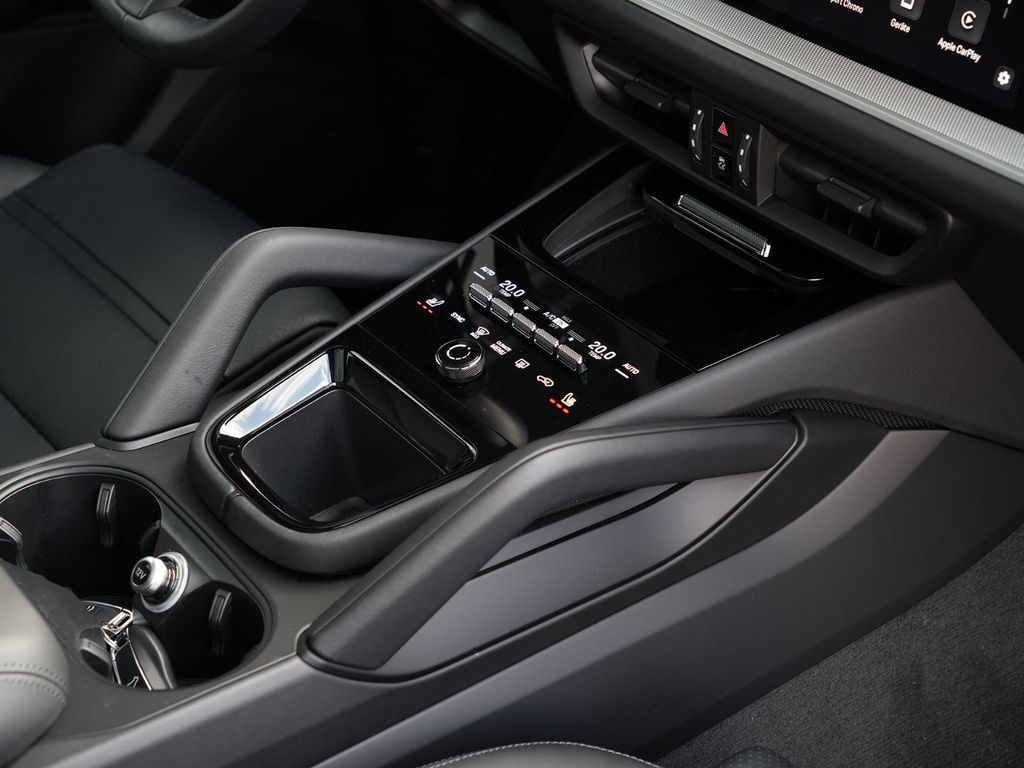 Porsche Cayenne 2024