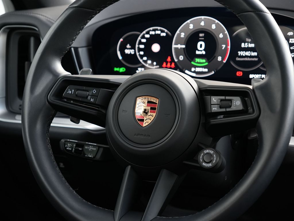 Porsche Cayenne 2024