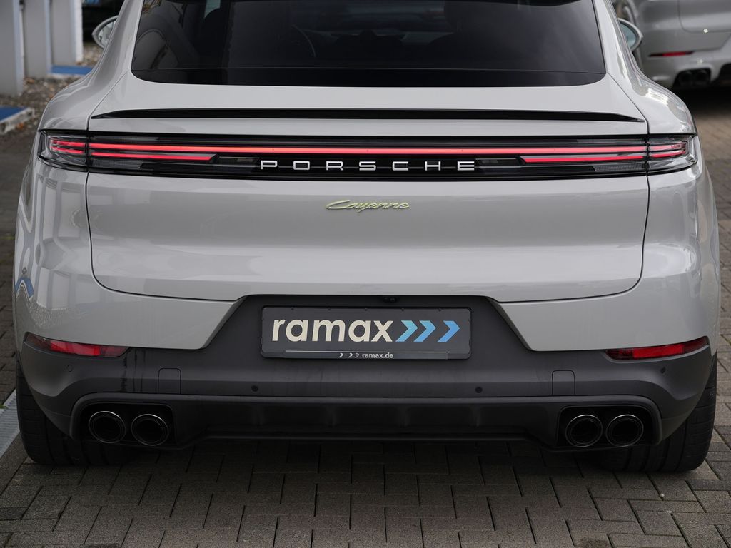 Porsche Cayenne 2024