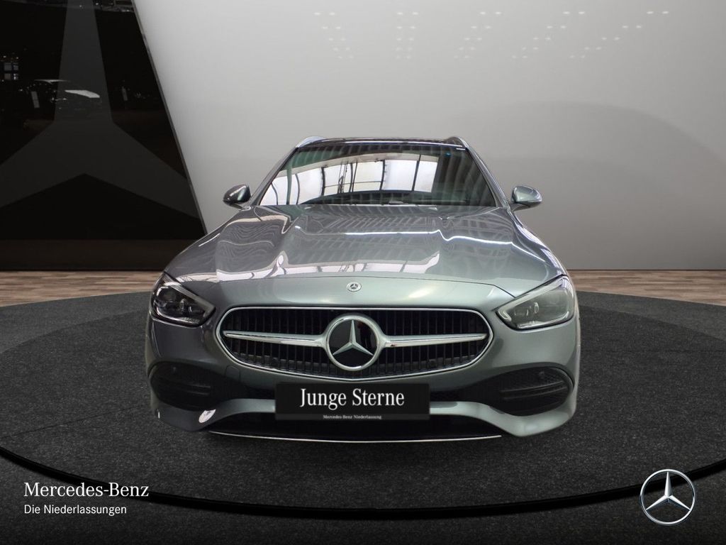 Mercedes-Benz C 300 2025
