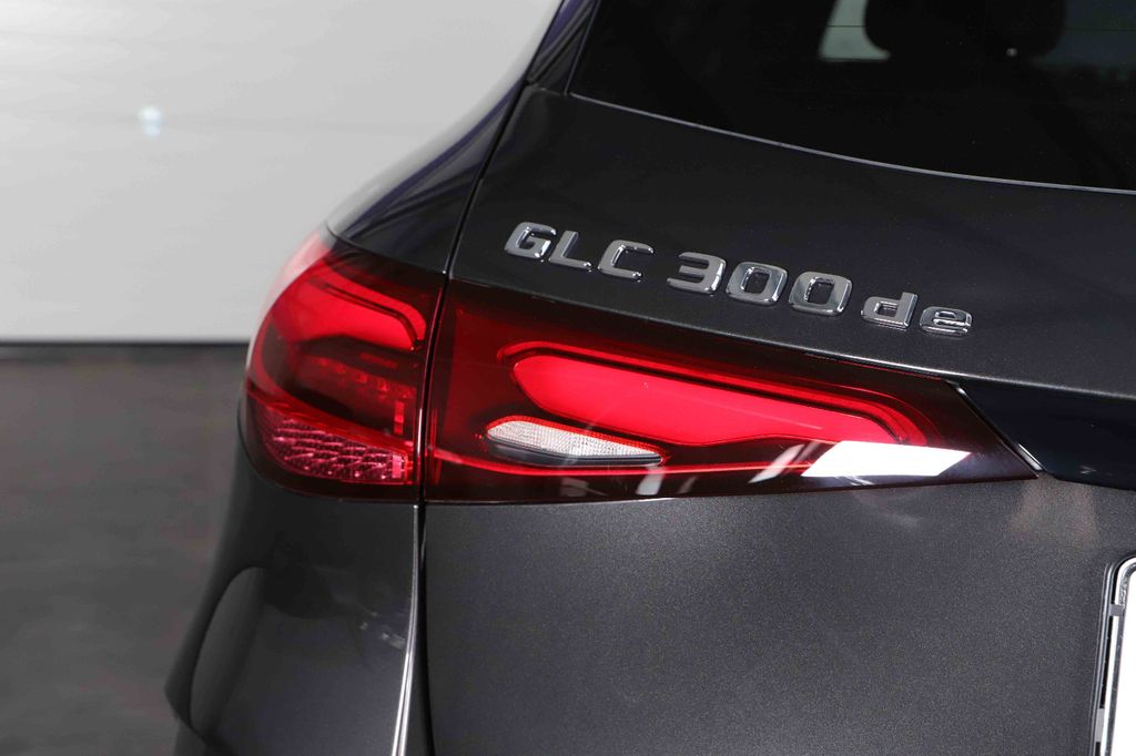 Mercedes-Benz GLC 300 2024