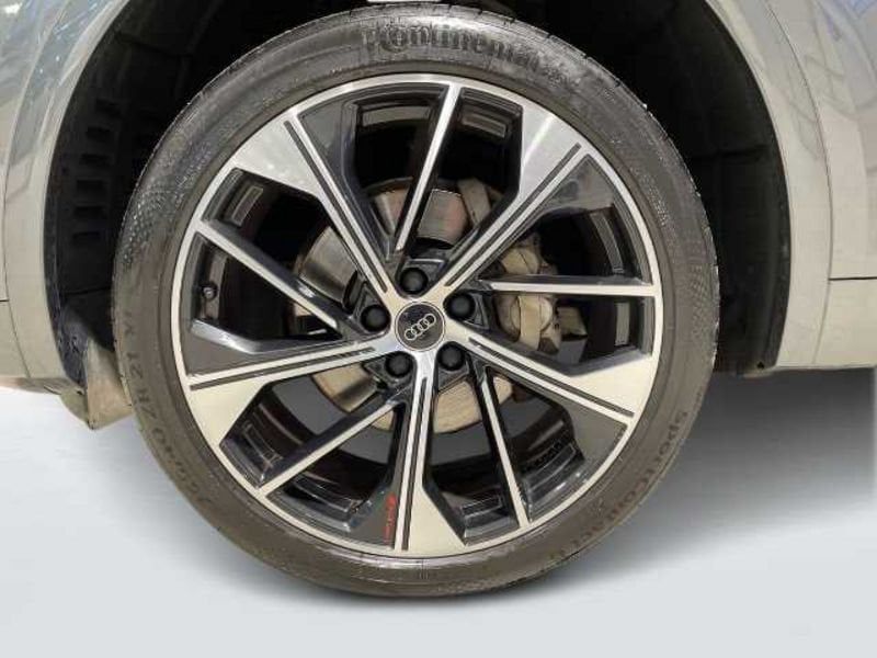 Audi Q5 2024