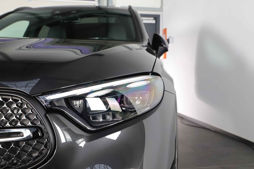 Mercedes-Benz GLC 300 2024