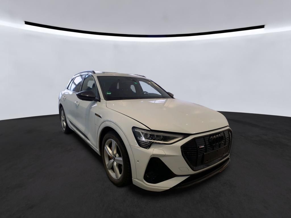 Audi e-tron 2022