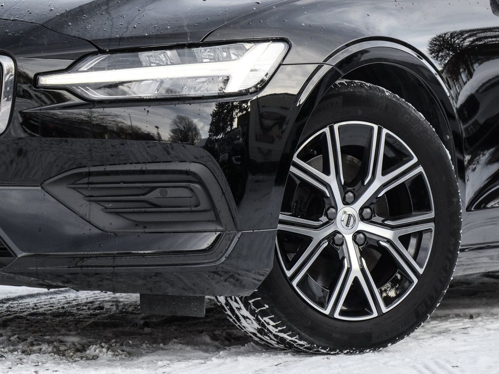 Volvo V60 2022