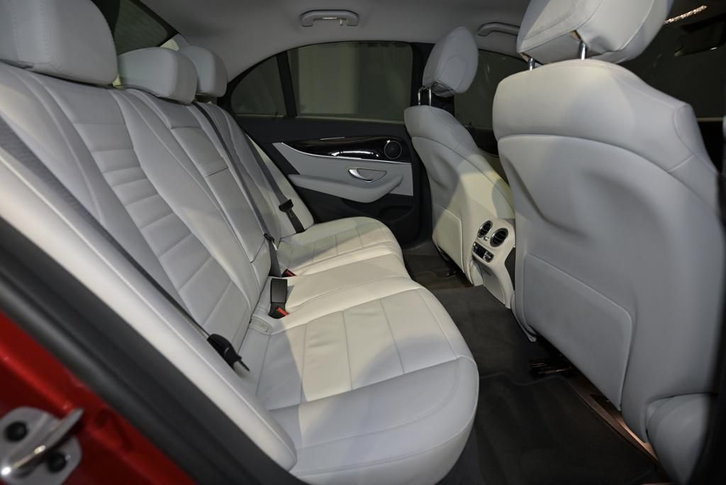 Mercedes-Benz E 300 2020