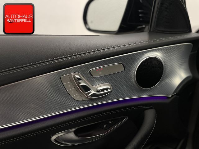 Mercedes-Benz E 300 2022