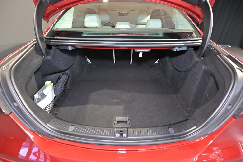 Mercedes-Benz E 300 2020