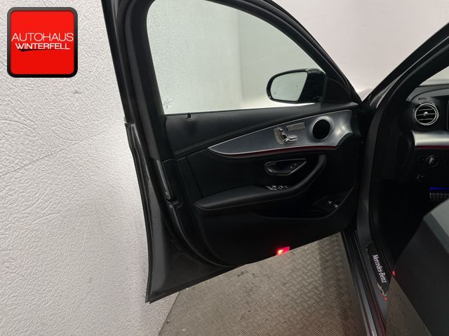 Mercedes-Benz E 300 2022