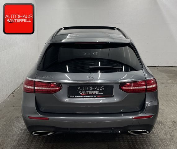 Mercedes-Benz E 300 2022