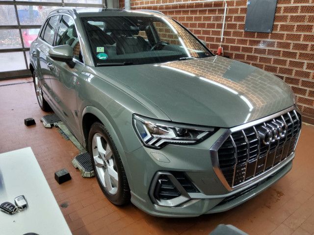Audi Q3 2021